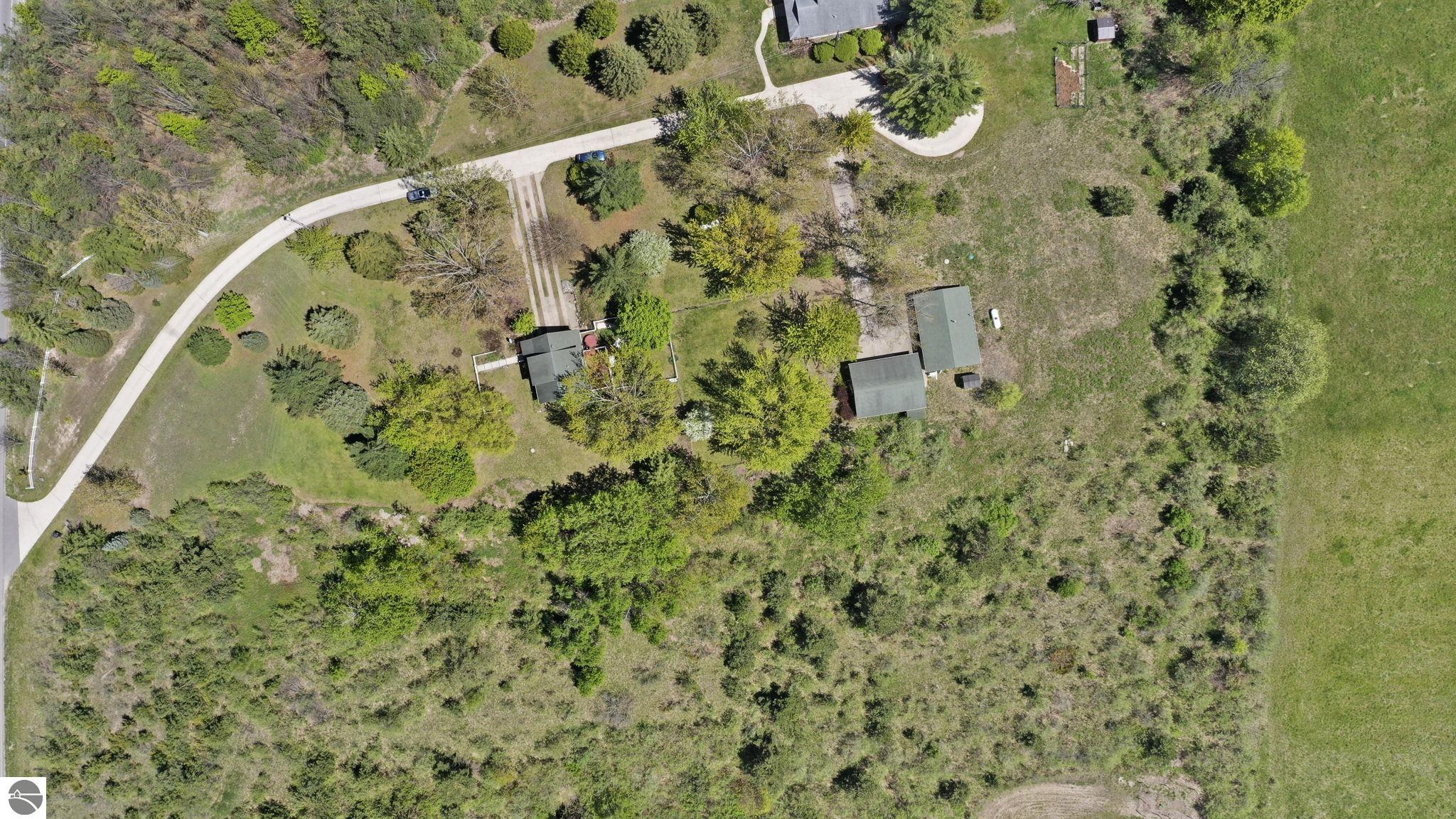 Ellsworth, Michigan 49729, United States, 2 Bedrooms Bedrooms, ,3 BathroomsBathrooms,Residential,Pending,141687