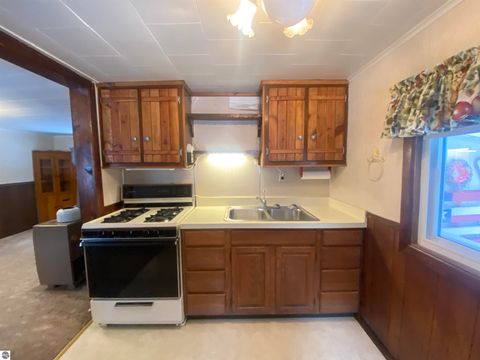 Tiny photo for 1240 Quigley Road, West Branch, MI 48661 (MLS # 1940949)