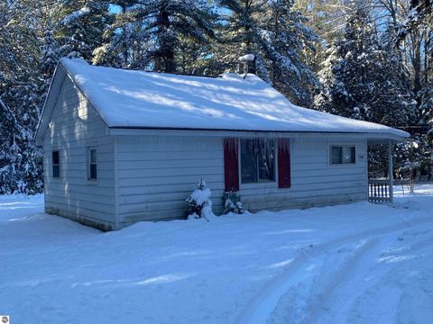 Tiny photo for 1240 Quigley Road, West Branch, MI 48661 (MLS # 1940949)