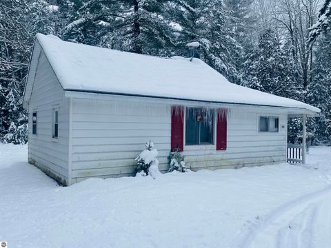 Tiny photo for 1240 Quigley Road, West Branch, MI 48661 (MLS # 1940949)