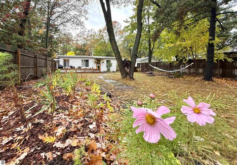 Tiny photo for 438 Davis Street, Traverse City, MI 49686 (MLS # 1939759)