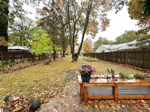 Tiny photo for 438 Davis Street, Traverse City, MI 49686 (MLS # 1939759)