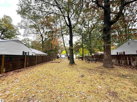 Tiny photo for 438 Davis Street, Traverse City, MI 49686 (MLS # 1939759)