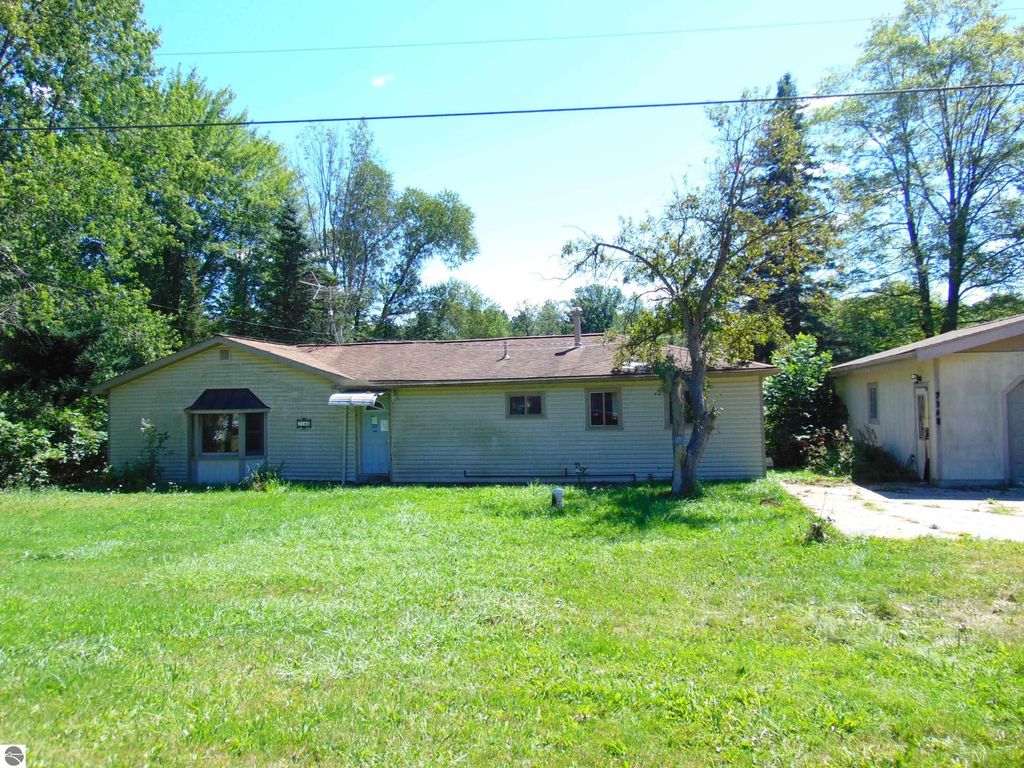 Photo of 7140 Windoga Lake Drive, Weidman, MI 48893 (MLS # 1937851)