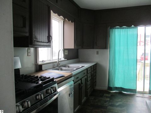 Tiny photo for 430 Bridge Avenue, Alma, MI 48801 (MLS # 1941200)