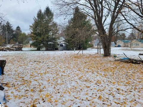 Tiny photo for 519 Boon Street, Cadillac, MI 49601 (MLS # 1940459)