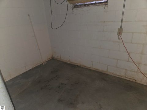 Tiny photo for 818 E Chippewa Street, Mt Pleasant, MI 48858 (MLS # 1941283)