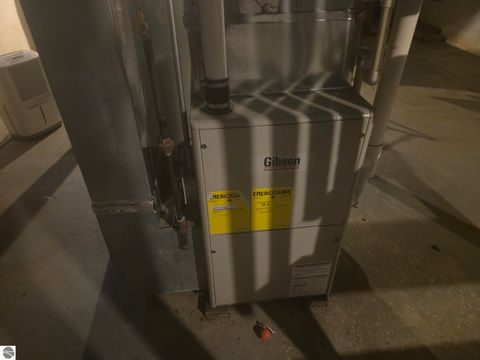 Tiny photo for 818 E Chippewa Street, Mt Pleasant, MI 48858 (MLS # 1941283)