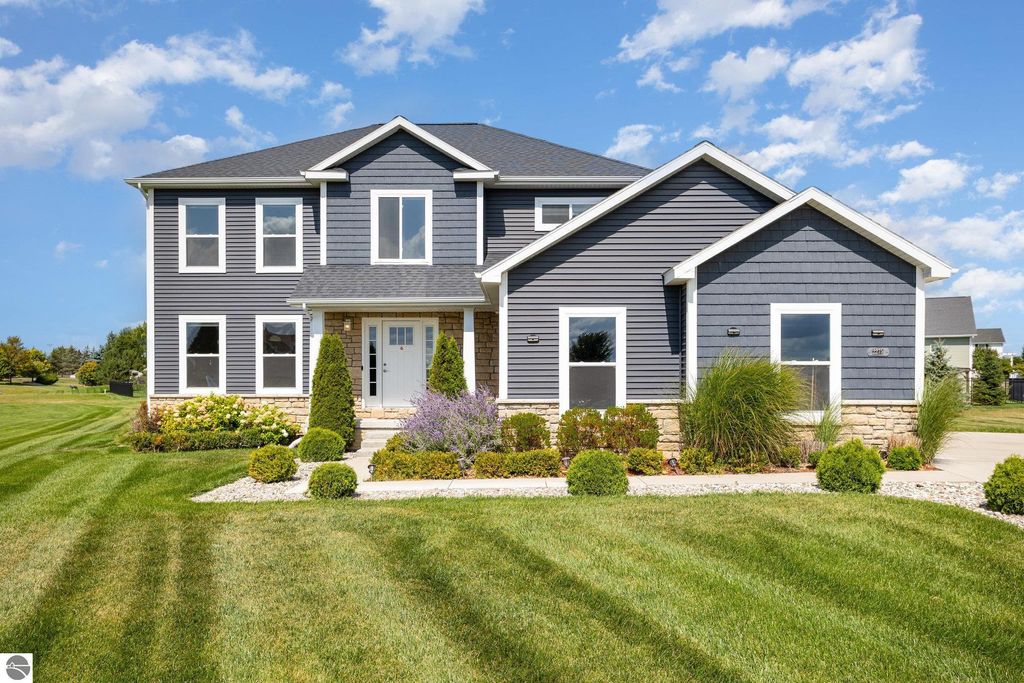 Photo of 2275 Sandstone Drive, Mt Pleasant, MI 48858 (MLS # 1938319)