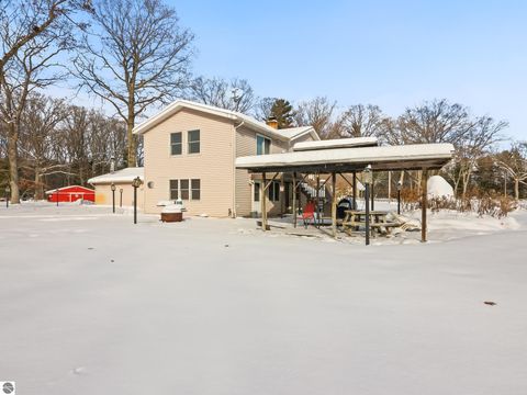 Tiny photo for 3175 Strand Road, Muskegon, MI 49445 (MLS # 1941121)
