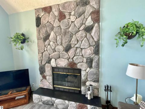Tiny photo for 42114246 E Shore Drive NE, Kalkaska, MI 49646 (MLS # 1936874)