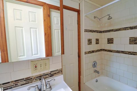 Tiny photo for 310 N Adams, Mt Pleasant, MI 48858 (MLS # 1940275)