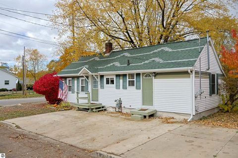 Tiny photo for 310 N Adams, Mt Pleasant, MI 48858 (MLS # 1940275)