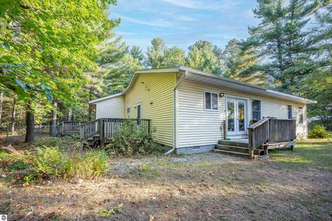Tiny photo for 2133 Carla Drive, St Helen, MI 48656 (MLS # 1939320)