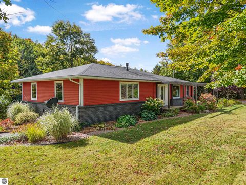 Tiny photo for 9750 E Solem Road, Suttons Bay, MI 49682 (MLS # 1939485)