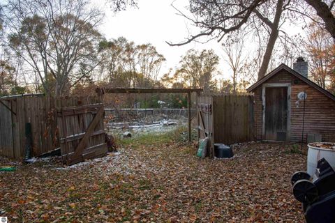 Tiny photo for 1001 N Adams Street, Mt Pleasant, MI 48858 (MLS # 1941348)