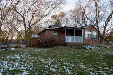Tiny photo for 1001 N Adams Street, Mt Pleasant, MI 48858 (MLS # 1941348)