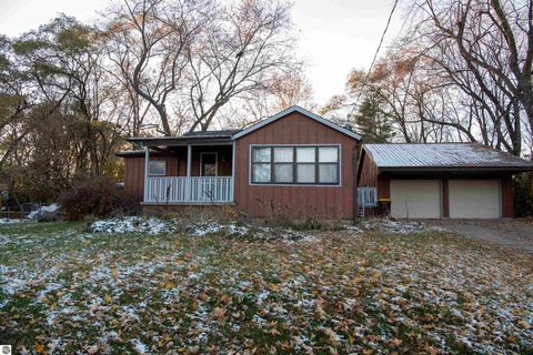 Tiny photo for 1001 N Adams Street, Mt Pleasant, MI 48858 (MLS # 1941348)