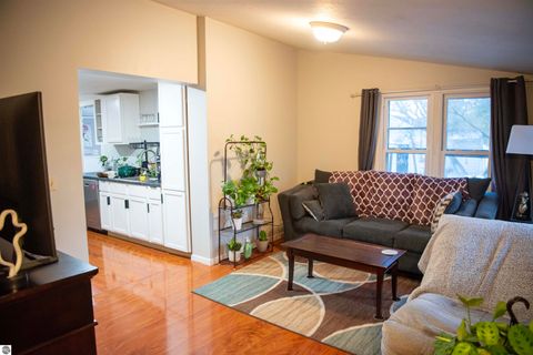 Tiny photo for 1001 N Adams Street, Mt Pleasant, MI 48858 (MLS # 1941348)