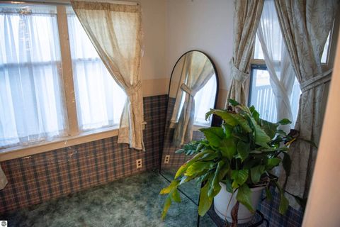 Tiny photo for 1001 N Adams Street, Mt Pleasant, MI 48858 (MLS # 1941348)