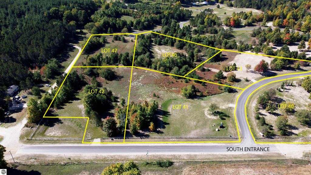 Photo of 5956 Stagecoach Road, Kingsley, MI 49649 (MLS # 1939722)