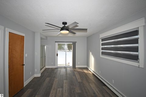 Tiny photo for 833 Newman Street, East Tawas, MI 48730 (MLS # 1941339)