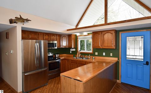 Tiny photo for 833 Newman Street, East Tawas, MI 48730 (MLS # 1941339)