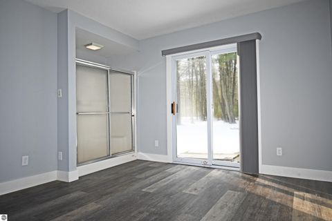 Tiny photo for 833 Newman Street, East Tawas, MI 48730 (MLS # 1941339)