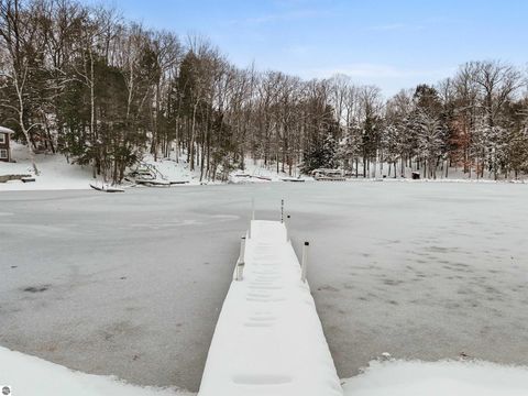 Tiny photo for 4307 Balsam Circle, Traverse City, MI 49696 (MLS # 1940959)