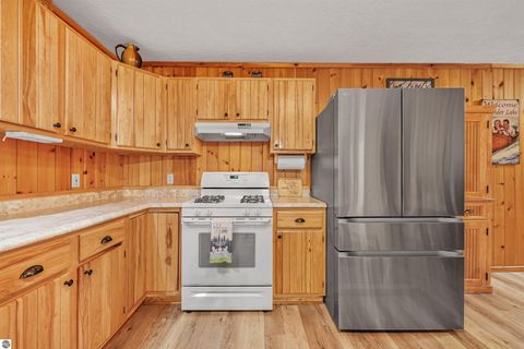 Tiny photo for 4307 Balsam Circle, Traverse City, MI 49696 (MLS # 1940959)