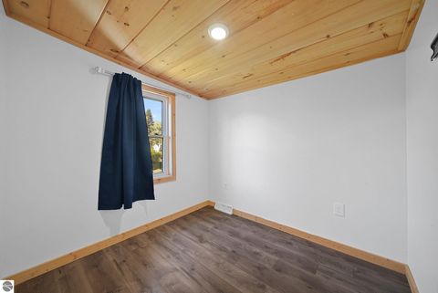 Tiny photo for 1402 Chestnut Street, Cadillac, MI 49601 (MLS # 1940313)