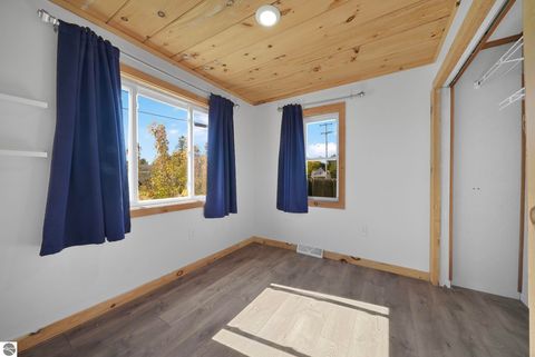 Tiny photo for 1402 Chestnut Street, Cadillac, MI 49601 (MLS # 1940313)