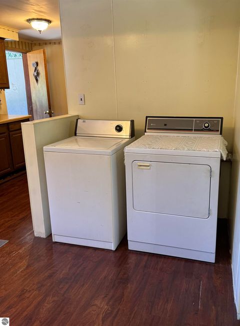 Tiny photo for 4419 E Moorestown Road, Lake City, MI 49651 (MLS # 1939363)