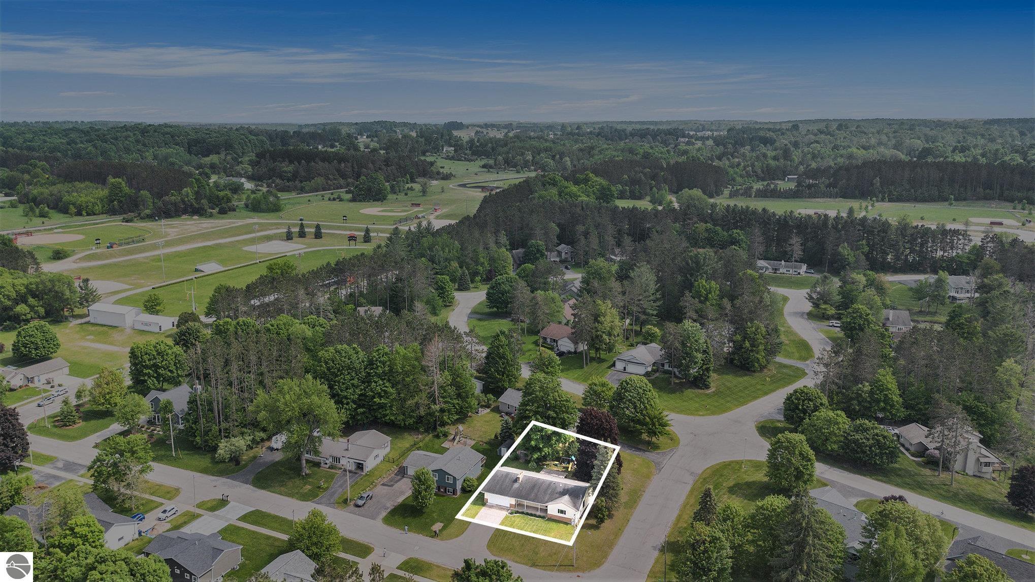 Kingsley, Michigan 49649, United States, 4 Bedrooms Bedrooms, ,3 BathroomsBathrooms,Residential,Active,135821