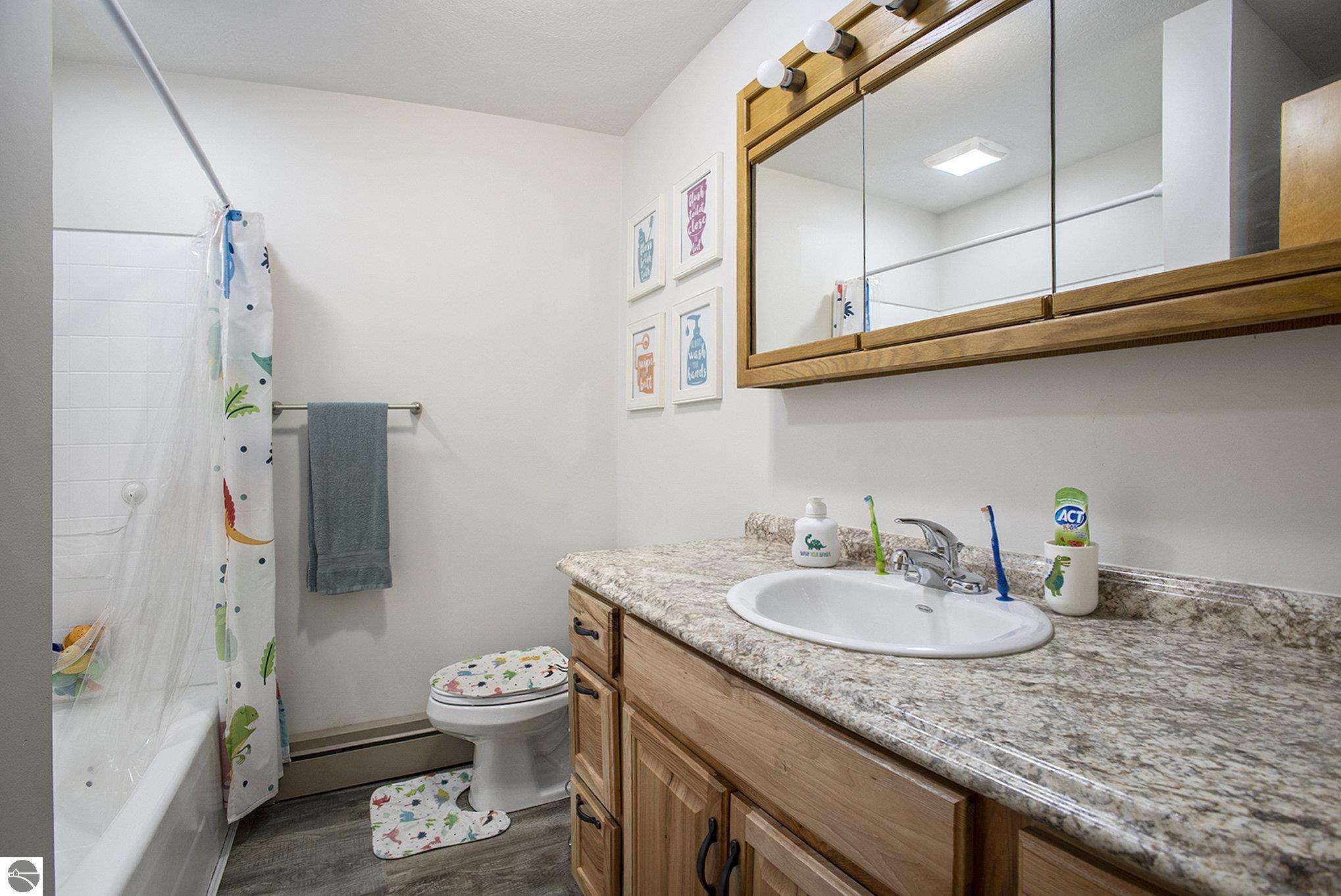 Kingsley, Michigan 49649, United States, 4 Bedrooms Bedrooms, ,3 BathroomsBathrooms,Residential,Active,135821