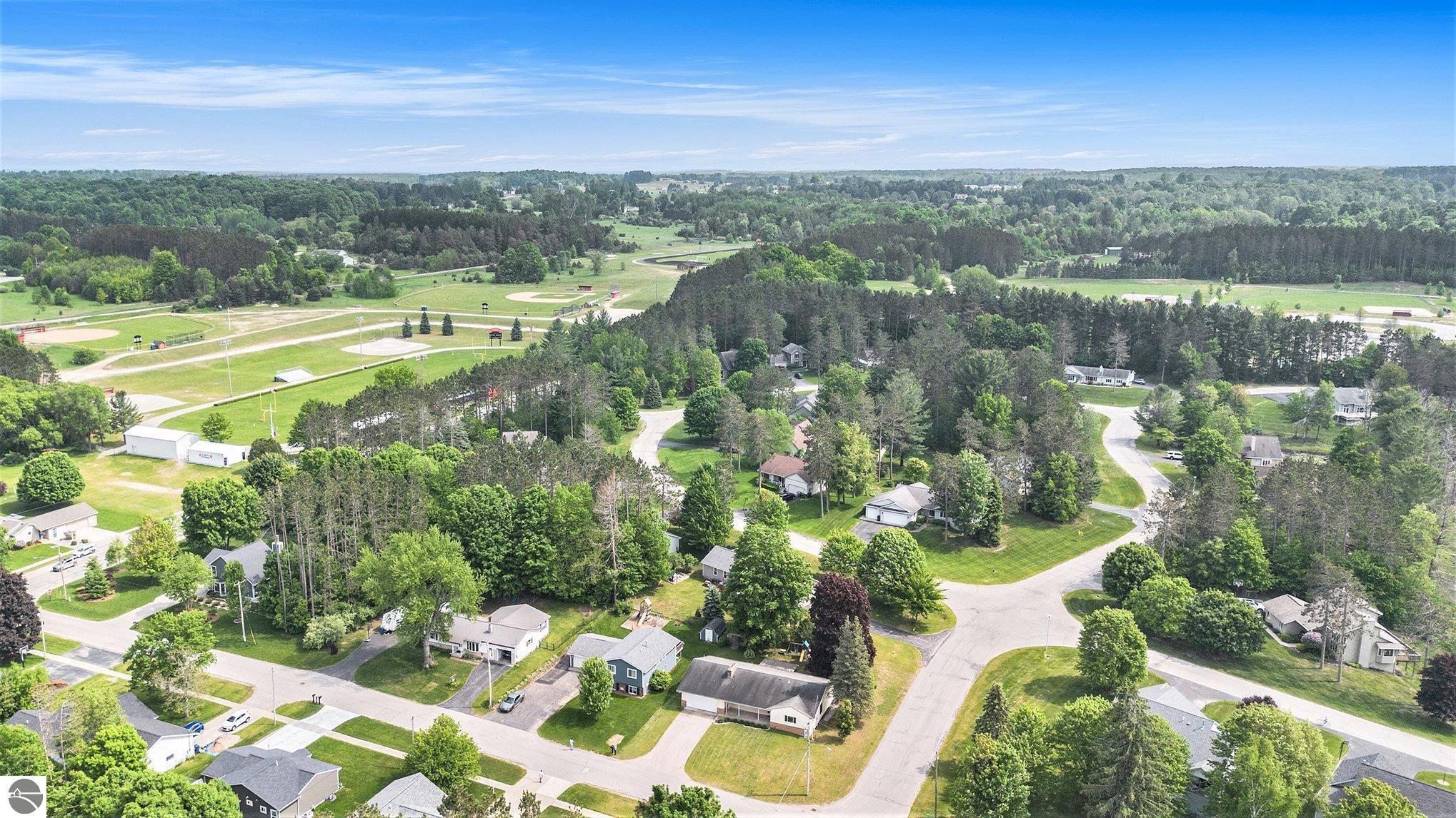 Kingsley, Michigan 49649, United States, 4 Bedrooms Bedrooms, ,3 BathroomsBathrooms,Residential,Active,135821