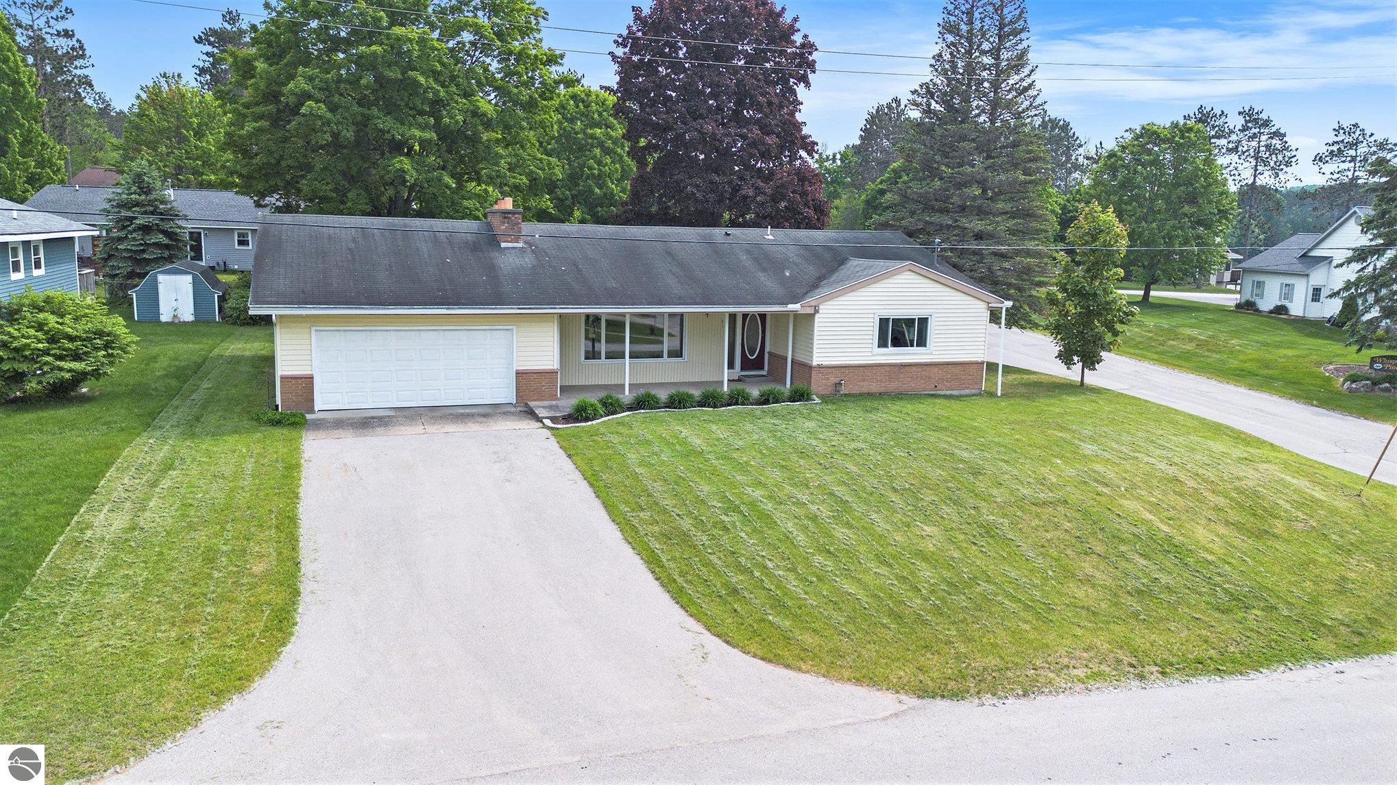 Kingsley, Michigan 49649, United States, 4 Bedrooms Bedrooms, ,3 BathroomsBathrooms,Residential,Active,135821