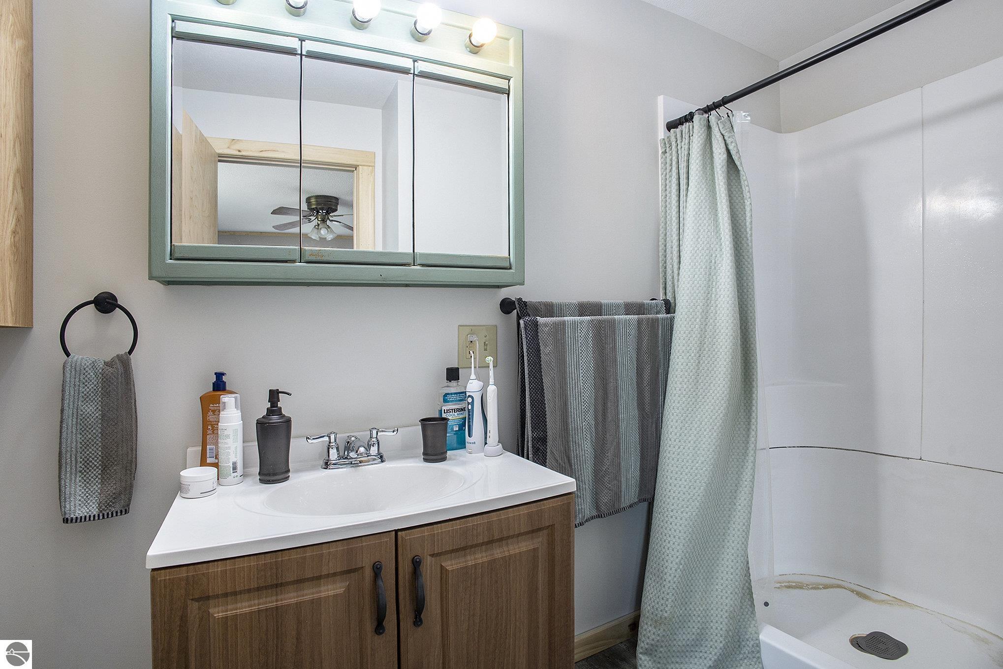 Kingsley, Michigan 49649, United States, 4 Bedrooms Bedrooms, ,3 BathroomsBathrooms,Residential,Active,135821