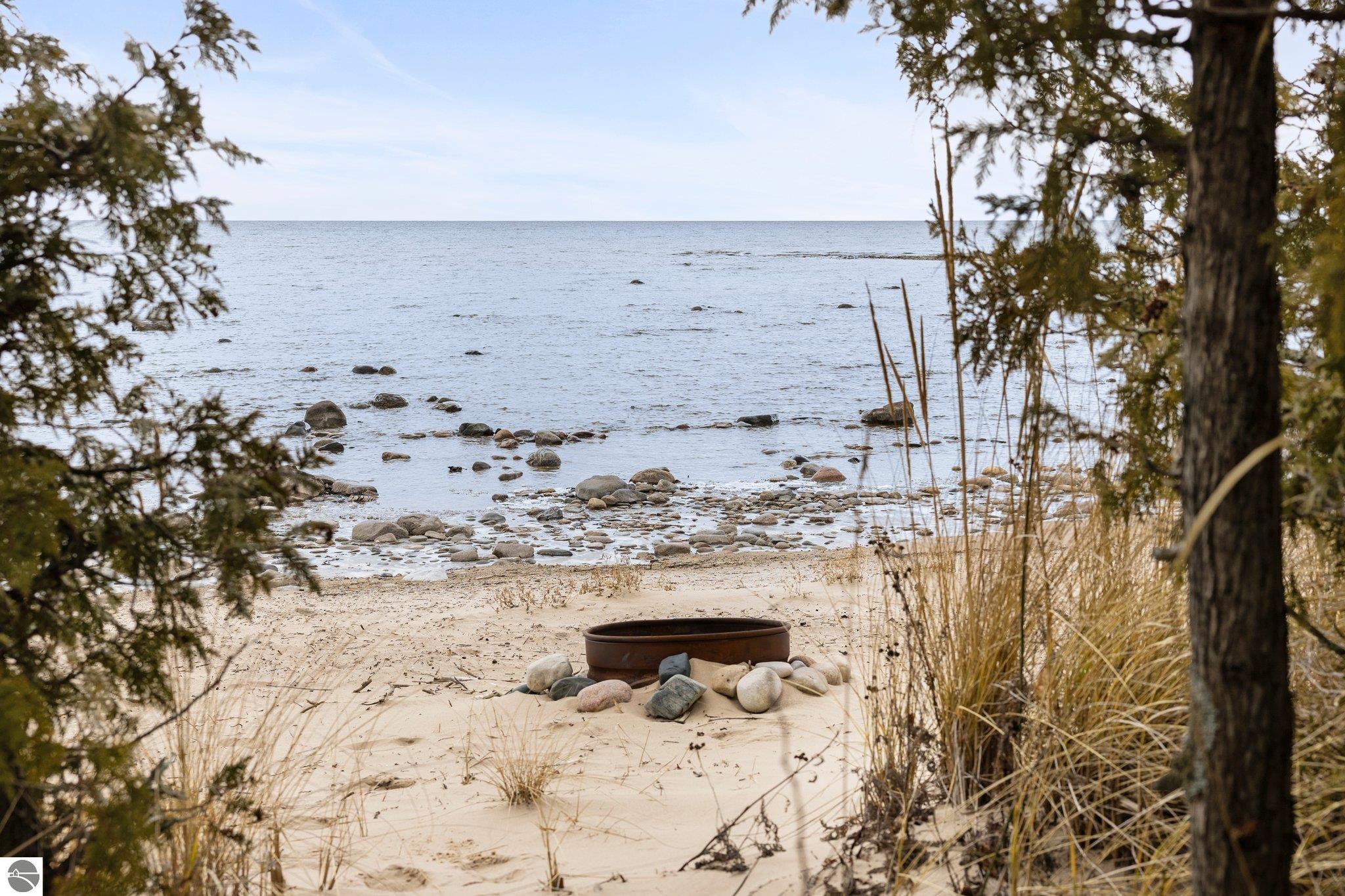 Northport, Michigan 49670, United States, ,Land,Pending,57347