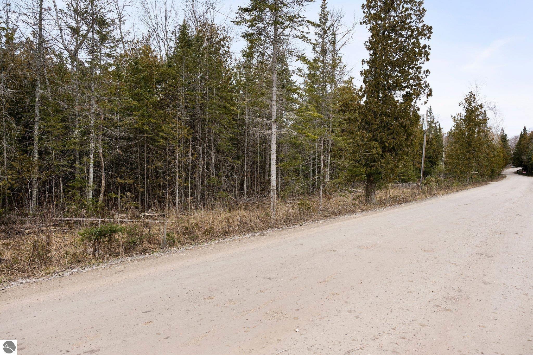 Northport, Michigan 49670, United States, ,Land,Pending,57347