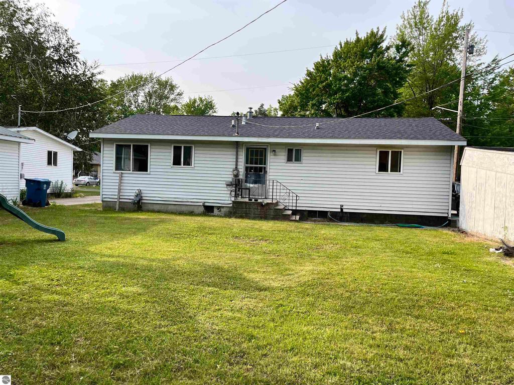 Photo of 318 North Street, Standish, MI 48658 (MLS # 1934812)