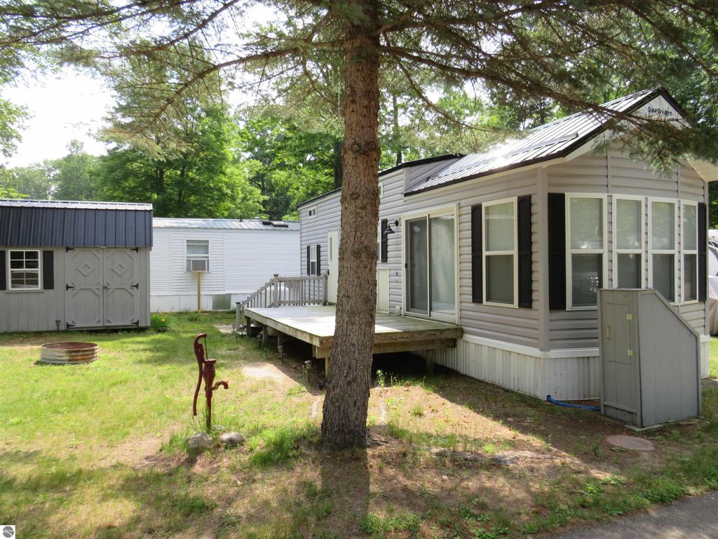 Photo of 2757 Owens Drive #216, Houghton Lake, MI 48629 (MLS # 1936393)