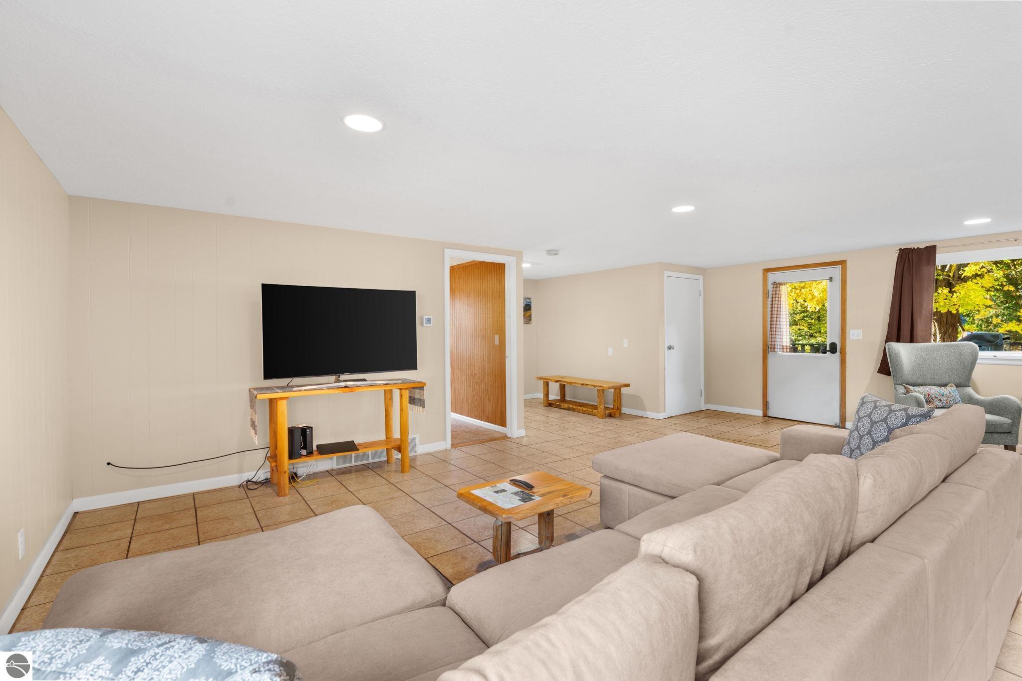 Rapid City, Michigan 49676, United States, ,Commercial,Active,236122