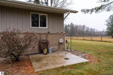 Tiny photo for 5110 W Mannsiding Road, Lake, MI 48632 (MLS # 1940843)