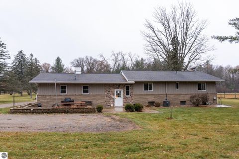 Tiny photo for 5110 W Mannsiding Road, Lake, MI 48632 (MLS # 1940843)