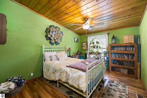 Tiny photo for 4321 Hickory Drive, Traverse City, MI 49684 (MLS # 1941060)