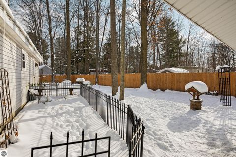 Tiny photo for 4321 Hickory Drive, Traverse City, MI 49684 (MLS # 1941060)