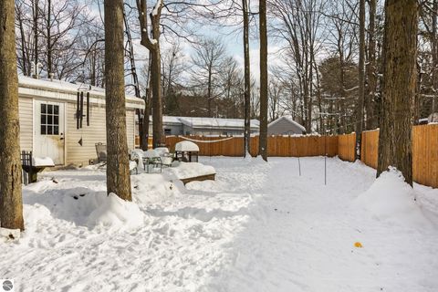 Tiny photo for 4321 Hickory Drive, Traverse City, MI 49684 (MLS # 1941060)