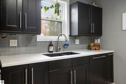 Tiny photo for 221 W Fifteenth Street, Traverse City, MI 49684 (MLS # 1939916)