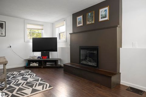 Tiny photo for 221 W Fifteenth Street, Traverse City, MI 49684 (MLS # 1939916)